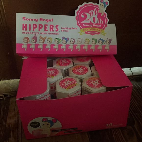 Unopened Sonny Angel Hippers ! Selling each individual blind box. - Picture 2 of 4